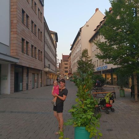 Centr Apartments Nürnberg Buitenkant foto