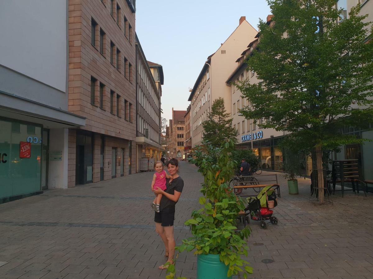 Centr Apartments Nürnberg Buitenkant foto